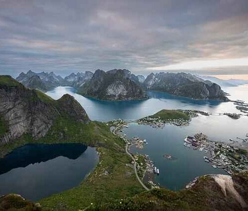 Jak przygotować przyczepę do nocowania podczas fali upałów – skuteczna ochrona