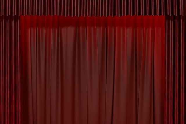 Jakie zabezpieczenia powinny mieć mechanizmy kurtynowe – lista wymagań
